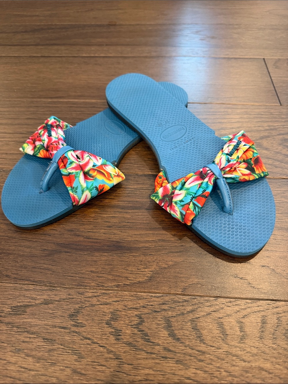 Havaianas Women's You St. Tropez Sandal Size 39-40 - C55-001